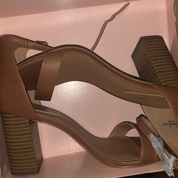 Monica Block Heels - Picture 1 of 8